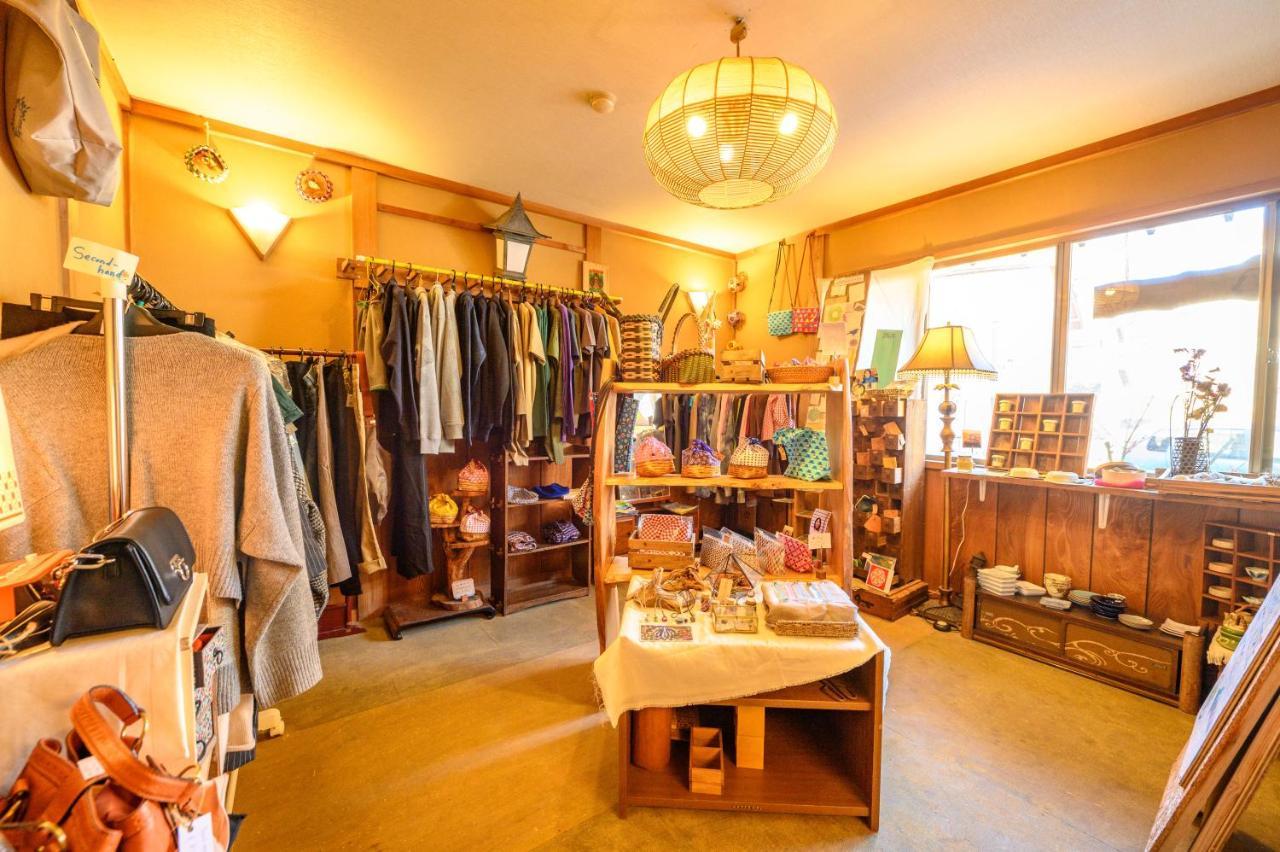 Aibiya Bed & Breakfast Yamanouchi  Exterior foto