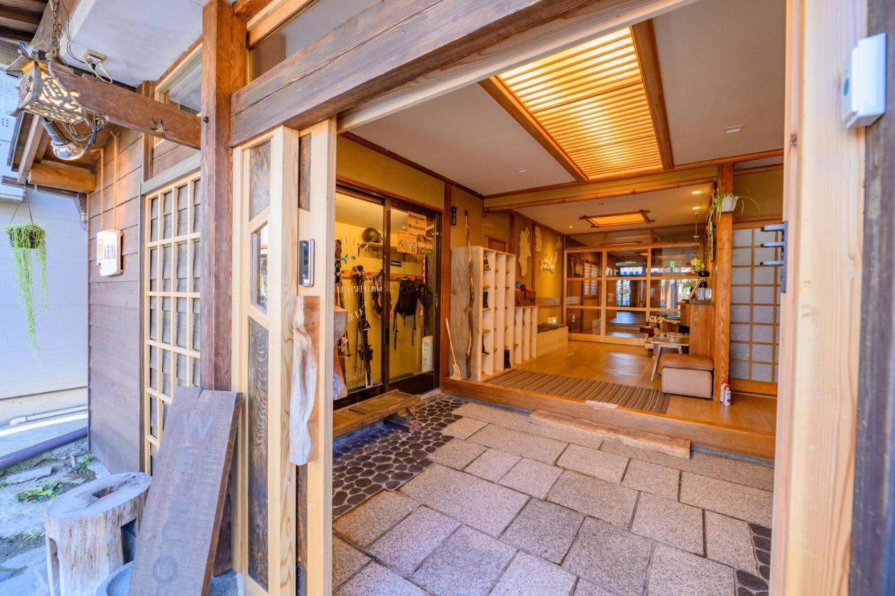 Aibiya Bed & Breakfast Yamanouchi  Exterior foto